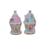 2/A Gingerbread Houses 20.8cm
